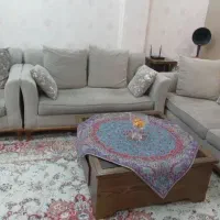 فروش فوری توافقی تا فردا مبل ۹ نفره راحتی|مبلمان خانگی و میز عسلی|ری, دیلمان|دیوار