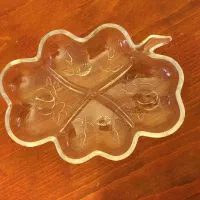 یک جفت شکلات‌خوری بلور