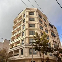 ۴ طبقه دربست حاشیه هنرستان ساخت و مستغلات