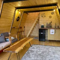 کلبه چوبی یولکا با جکوزی|اجارهٔ کوتاه‌مدت ویلا و باغ|رامسر, |دیوار