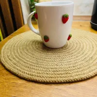 ماگ توت فرنگی برجسته|ظروف سرو و پذیرایی|ری, صفاییه (چشمه علی)|دیوار