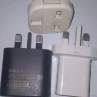 ۲ دو عددشارژر ۲۵ وات و ۱۵ وات و باتری و کابل نو