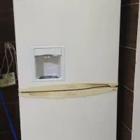 دو عدد یخچال کارکرده