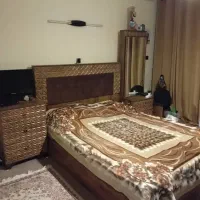 تخت خواب  دونفر  آینه و کنسول