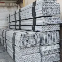 تعمیر و ریگلاژ در و پنجره دوجداره و توری در محل