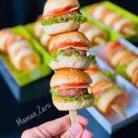 پذیرش سفارش غذای کافه و مهمانی