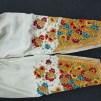 تعدادی شلوار بندری