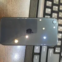 ایفون iphone se 2020