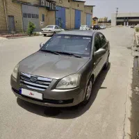 ام وی ام قهوه ای