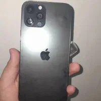 ایفون فیک توضاحیت خانده شه