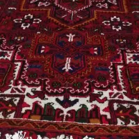 یک پارچه فرش دست بافت