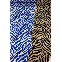 نخ دوبیِ نخینه با طرح ورنگ خیره کننده|لباس|گنبد کاووس, |دیوار