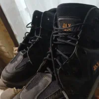 پوتین نظامی خاکی سایز 42  و کفش کوهنوردی سایز 41|کیف، کفش، کمربند|رباطکریم, شهرک والفجر|دیوار