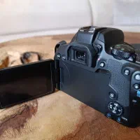 کنون d850