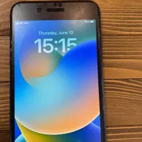 اپل iPhone 8 Plus با حافظهٔ ۲۵۶ گیگابایت