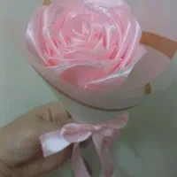 گل تک شاخه بزرگ رز جاودان