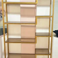 (شلف) قفسه ی فلز و شیشه