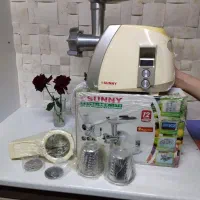 چرخ گوشت در حد نو