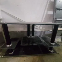 زیر تلویزیون شیشه ای