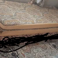 پشتی دیواری