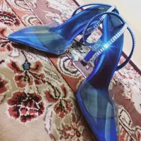 کفش|کیف، کفش، کمربند|زابل, |دیوار