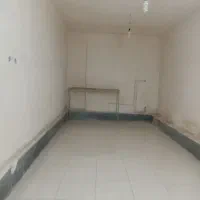 واحد مسکونی برای محل زندگی و انبار مغازه داران