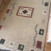 دو عدد قالیچه ماشینی ۳و ۴متری