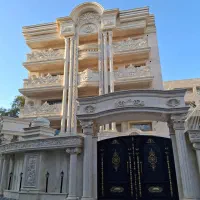 نقاشی ساختمان و کاغذ دیواری