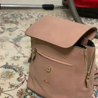 دوعدد کوله پشتی نو ‌برند صورتی دنیلی اون یکیکرمی
