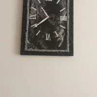 تولید و پخش انواع ساعتهای دیواری رزینی