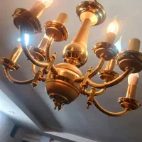 لوستر نوستالژی|لوستر و چراغ آویز|نجف‌آباد, قلعه سفید|دیوار
