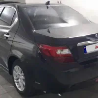 دنا پلاس ۶دنده|خودرو سواری و وانت|پرند, فاز ۴|دیوار