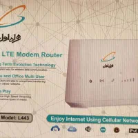 دو عدد مودم (ایرانسل و همراه اول)