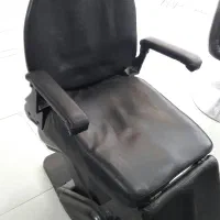 صندلی تمام برق در حد نو