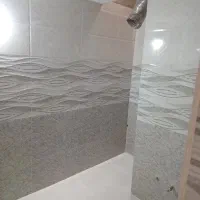 نصب کاشی وسرامیک روی کاشیکاری قدیمی سرامیک کار|خدمات پیشه و مهارت|شیراز, عادل آباد|دیوار