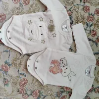 تعدادی لباس آکبند دخترانه نوزادی سایز صفر و یک|کفش و لباس بچه|اصفهان, شهرک کاوه|دیوار