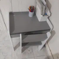 میز و صندلی تحریر