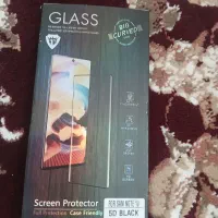 گلس صفحه به قیمت 10هزار جمع فروخته میشود