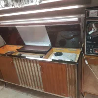 سیستم صوتی انتیک قدیمی|کلکسیون اشیاء عتیقه|رودهن, |دیوار