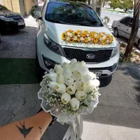 گل لاله سفید( انواع خدمات گل آرایی )