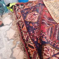 یک قالیچه قدیمی همراه با خورجین قدیمی|کلکسیون اشیاء عتیقه|شیراز, ارم|دیوار