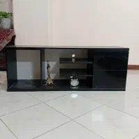 میز  مشکی. ام دی اف