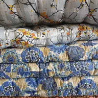 تشک دوزی و لحاف دوزی ،پنبه زنی و تعمیرات|رختخواب، بالش، پتو|شیراز, میانرود|دیوار