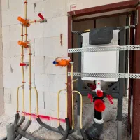 لولهکشی آب و فاضلاب گرمایش از کف شوفاژ نصب پمپ آب|خدمات پیشه و مهارت|لاهیجان, انقلاب|دیوار