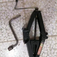 جک ماشین وآچارچرخ