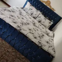 تخت خواب دو نفره بعلاوه تشک و میز آرایش|تخت و سرویس خواب|مشهد, الهیه|دیوار