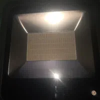 پرژکتور|لامپ و چراغ|شیراز, لب آب|دیوار