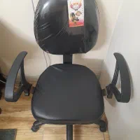 صندلی کامپیوتر در حد