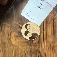 پلاک طلا حکاکی چهره ( ویژه ی روز مادر )