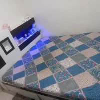 تخت دونفره هایگلاس